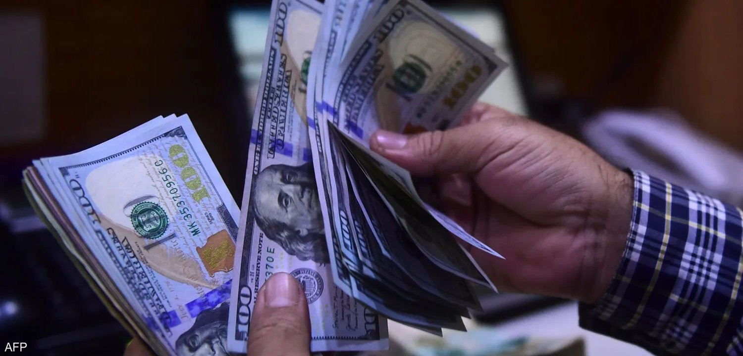 صعود الدولار بعد صدور بيانات تفيد بتضخم دون التوقعات في امريكا .